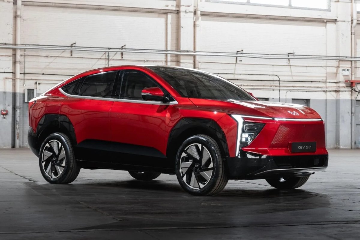 2025 Signals a Shift: Meet the Mahindra XEV 9e 5 Mahindra xuv e9 2025